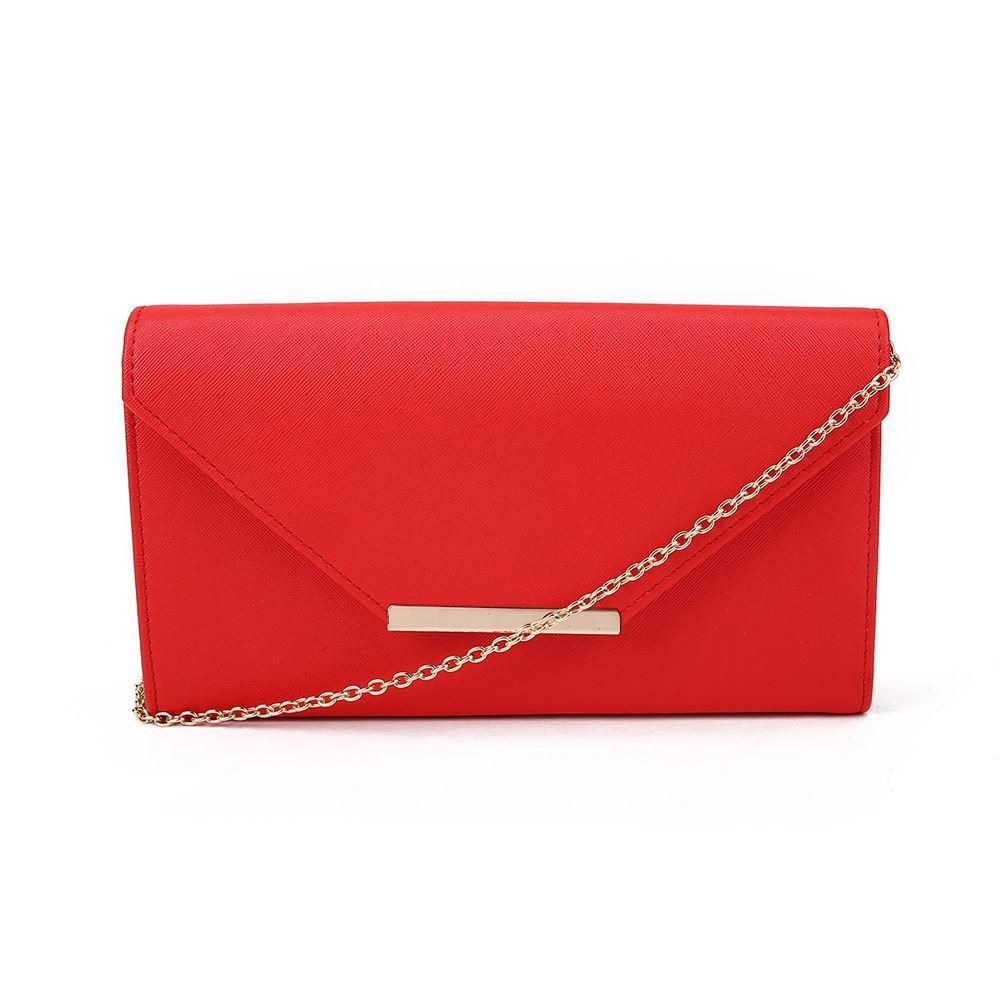 Rood enveloptasje met goudkleurige sluiting en ketting