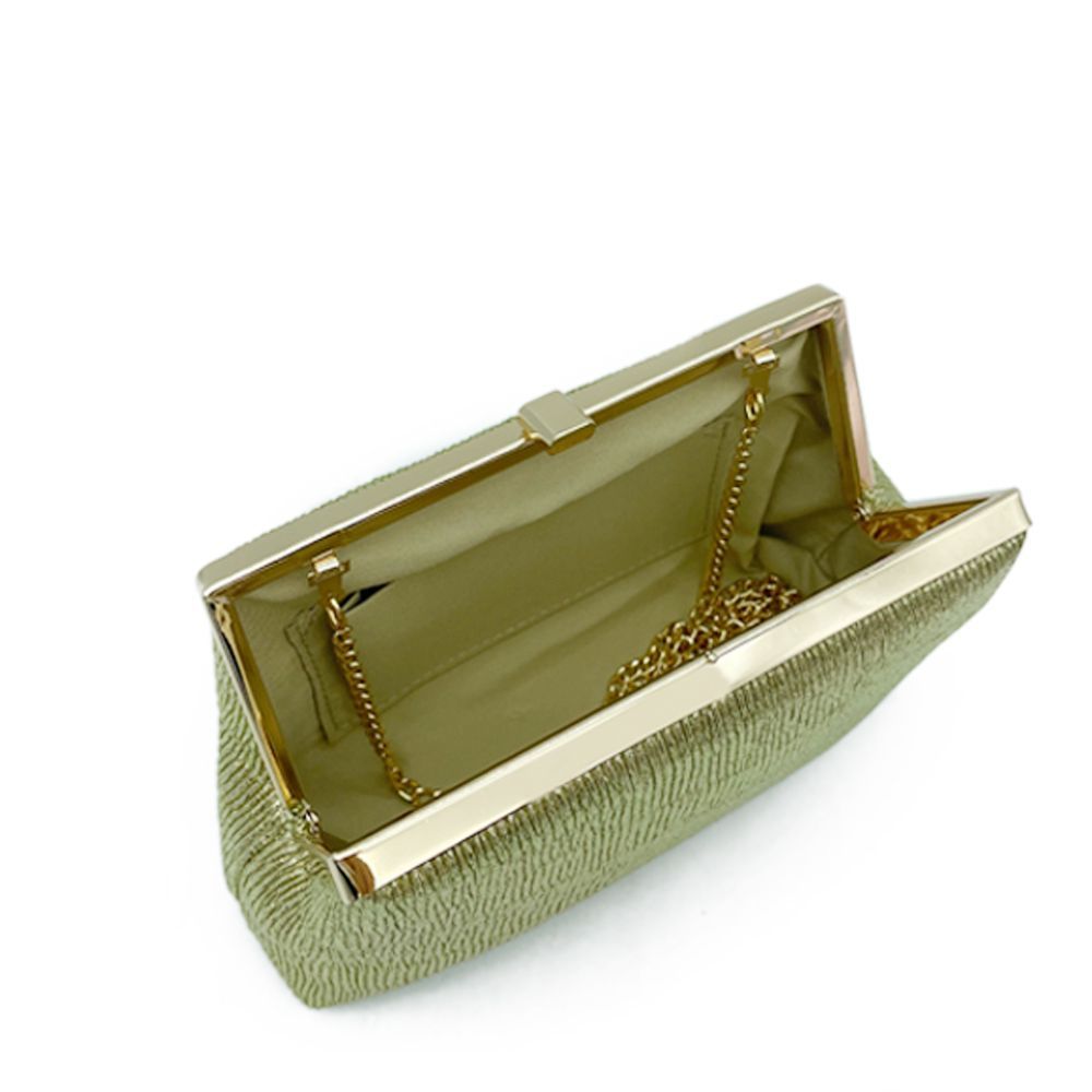Geopende Goudkleurige Vintage clutch met leather look