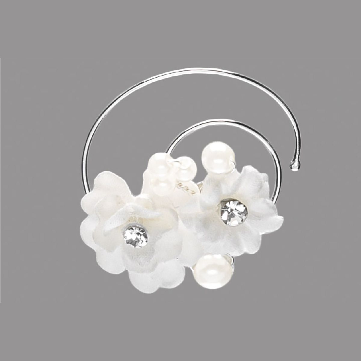 Bridal curlie with white flowers and pearls