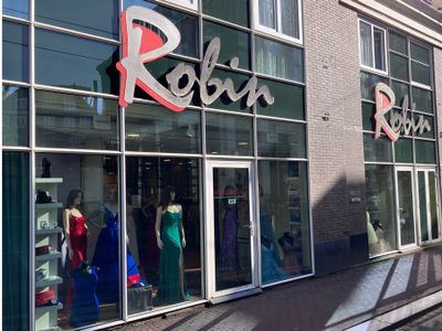 Robin Uitgaansmode straataanzicht