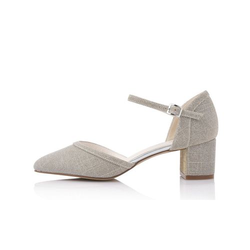 Ziijaanzicht van de Goudkleurige Metallic schoen met middelhoge blokhak van 5cm