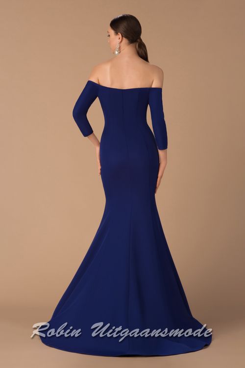 Achterkant van de Strapless galajurk met driekwart mouwen en zeemeermin rok