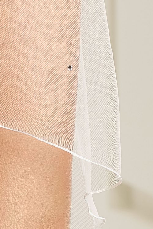 Detail van de Enkellaags soft tule sluier tot kuithoogte