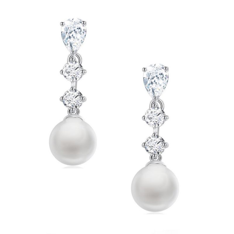 Parel oorhangers met een touch of glamour